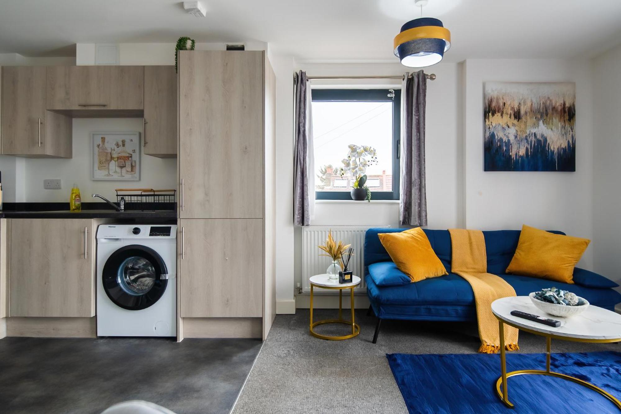 One And Two Bed Slough Near Heathrow Apartment