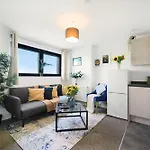 One And Two Bed Apartments Slough Near Heathrow