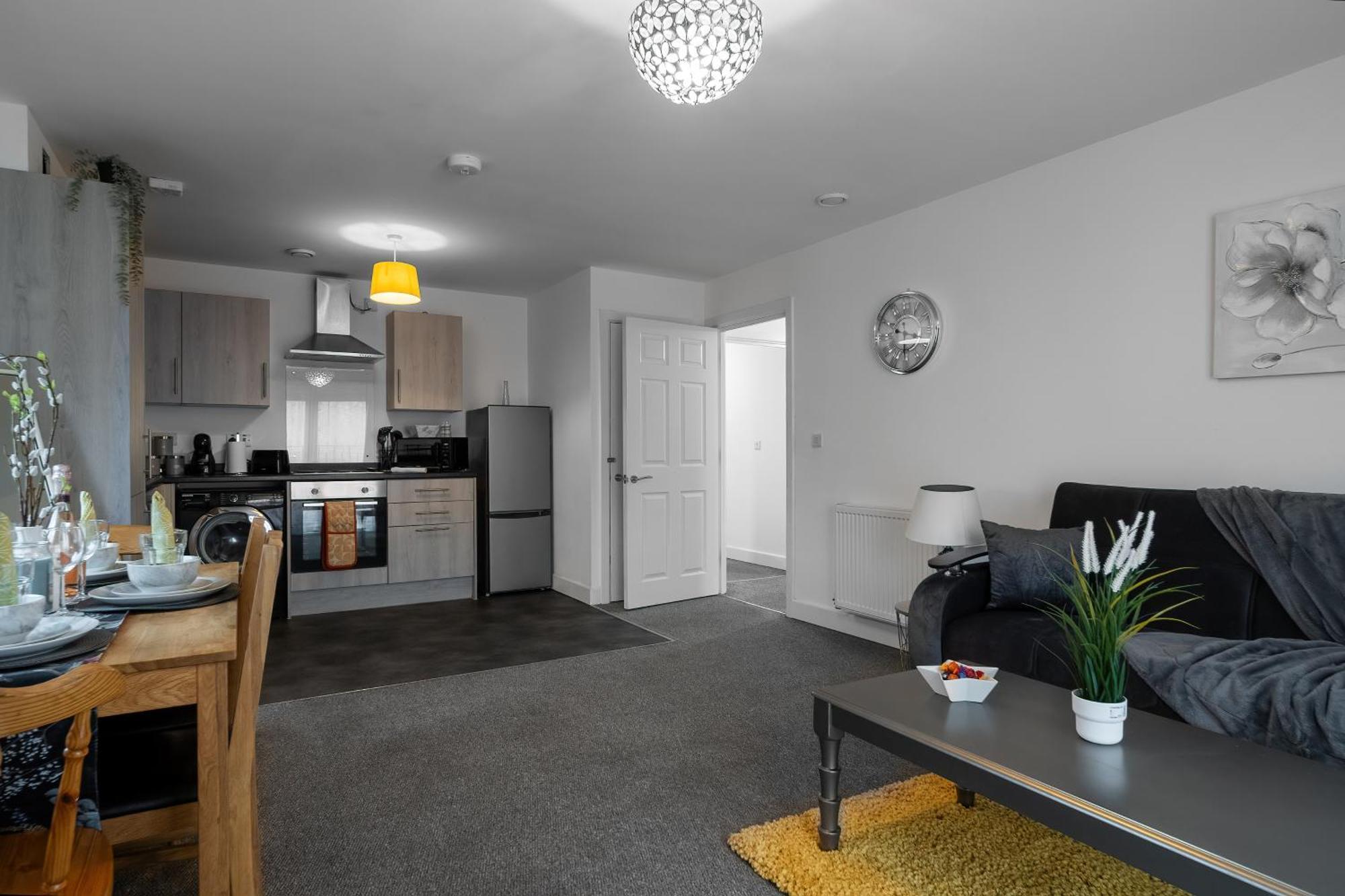 One And Two Bed Slough Near Heathrow * Colnbrook